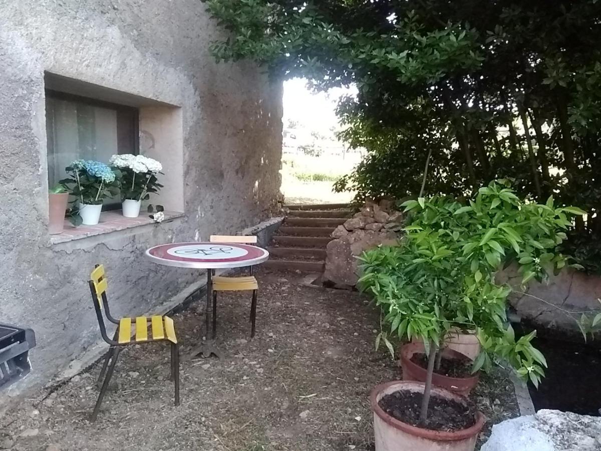 Studio Independant Dans Ferme Equestre Aups Exterior foto